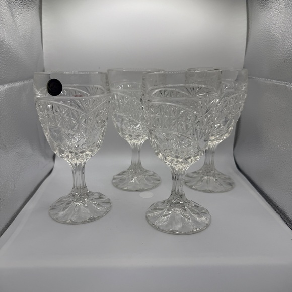 Crystal D'Adriana Crystal Glass Set - Picture 3 of 8